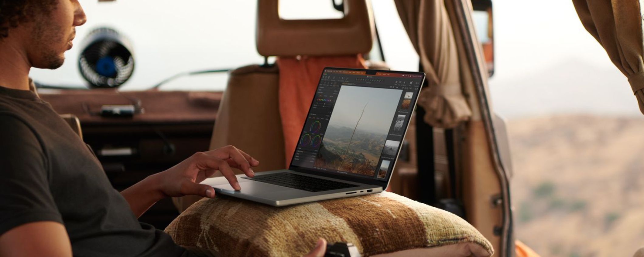 MacBook Pro M4 Pro: il laptop perfetto per lavorare MacBook Pro M4 Pro: il laptop perfetto per lavorare