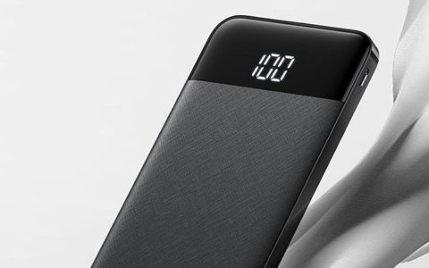 Smartphone sempre al top con il power bank di Charmast, il più venduto su Amazon