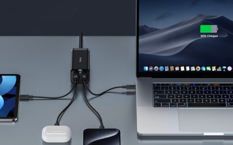 Con questo caricatore di Baseus da 100W risolvi tutti i tuoi problemi in viaggio: compralo adesso