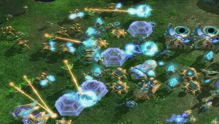 StarCraft II in versione PC e Mac sullo stesso disco StarCraft II in versione PC e Mac sullo stesso disco