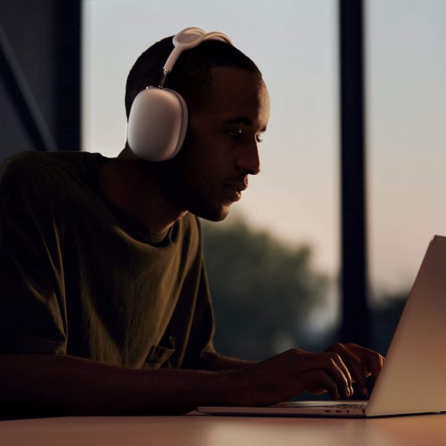 airpods max 2