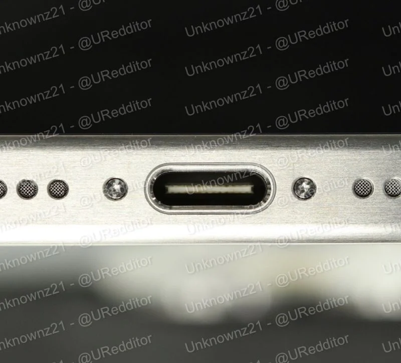 iPhone 15 Pro - USB-C Leak Photo