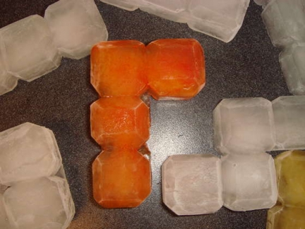 Come fare i cubetti di cubetti di ghiaccio 