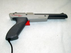 Rapinano una stazione di servizio... con una Nintendo Zapper