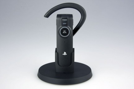 Ecco l'auricolare Bluetooth griffato PS3