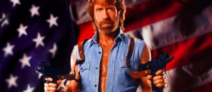 Altro che E3: Chuck Norris e i suoi calci rotanti su cellulare ad agosto