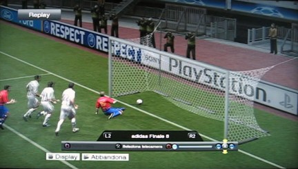 Pro Evolution Soccer 2009: un goal ai confini della fantascienza