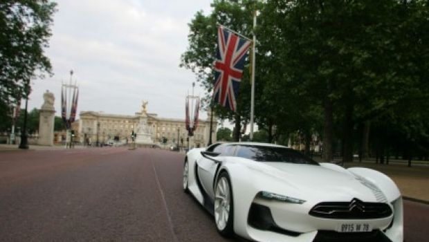 Gran Turismo 5: la concept car GTbyCITROËN in giro per Londra