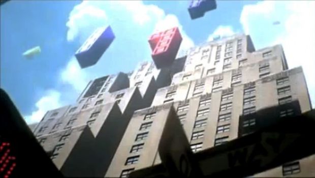 New York attacked by 8-bit pixels - un video che dovete guardare