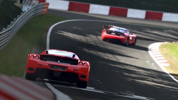 Gran Turismo 5: 3D, Move e Nurburgring notturno - video Enzo Ferrari