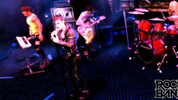 Rock Band 3: caratteristiche, tracklist parziale, video e immagini - nuovo controller chitarra a sei corde