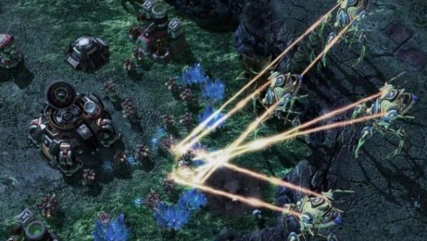 StarCraft II: i negozi aperti a mezzanotte in Italia