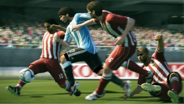 Pro Evolution Soccer 2011 in demo da domani anche su Xbox LIVE