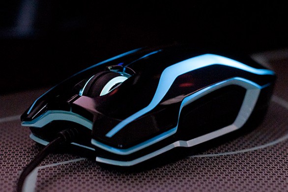 Tron Legacy: mouse e tastiera dedicati da Razer