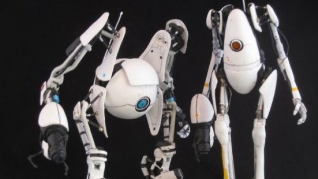 Portal 2: i modellini amatoriali di Atlas e P-body
