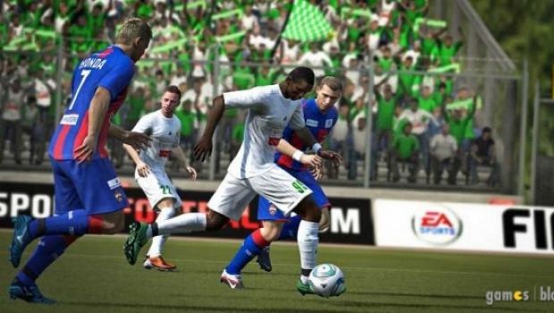 FIFA 12: prime immagini di Eto'o all'Anzhi e Forlan all'Inter