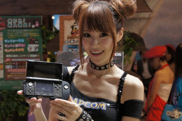 3DS Slide Pad Expansion: nuovi dettagli, immagini e video dal TGS 2011