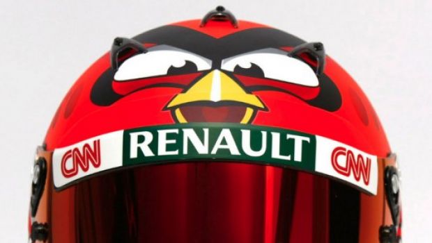 Angry Birds corre in Formula 1: il logo sul casco di Kovalainen - galleria immagini