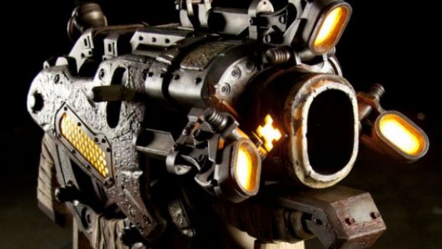 Gears of War: il Digger Launcher riprodotto fedelmente da un appassionato - guarda le immagini