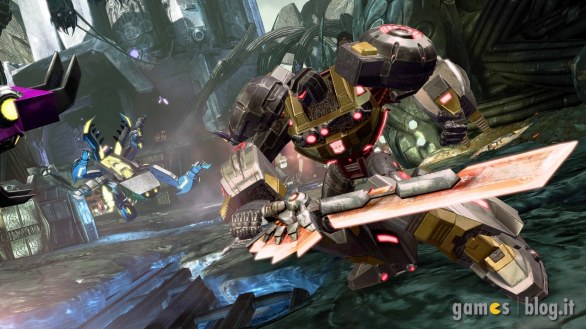 Transformers: Fall of Cybertron - Grimlock si scatena in immagini e video