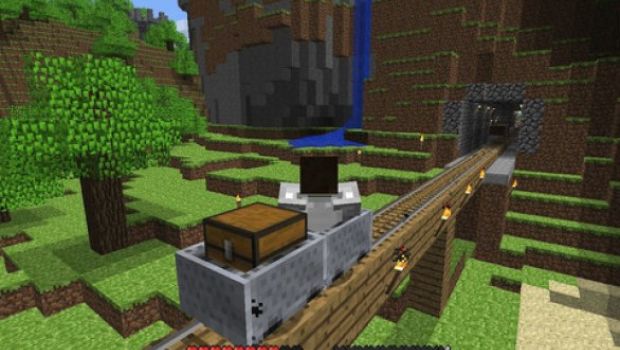 Minecraft Pocket Edition: l'aggiornamento 0.3.0 aggiunge il crafting