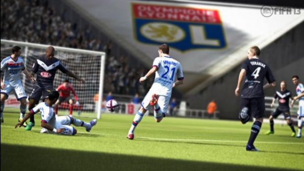 FIFA 13: nuove immagini ci mostrano il livello di realismo raggiunto dagli sviluppatori