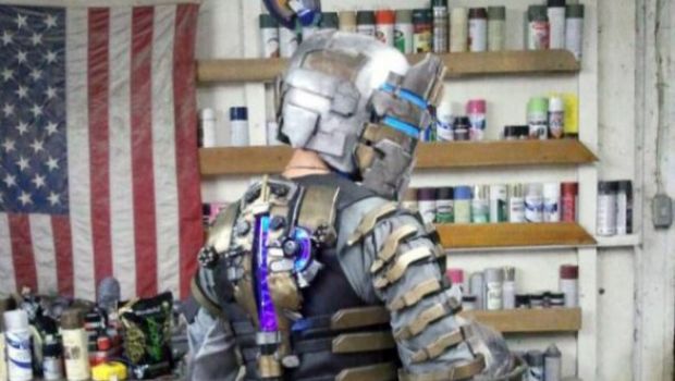 Cosplay domenicale: costume artigianale da Dead Space 2