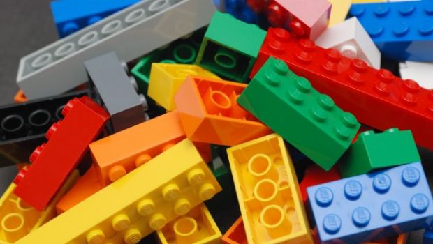 Funcom sta lavorando a un gioco online dedicato a LEGO