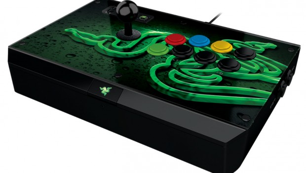 Razer Atrox Arcade Stick, un controller da 200$ in stile arcade old-school per i nostalgici