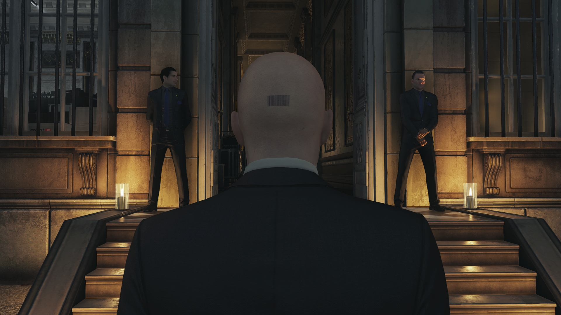 Hitman slitta al 2016