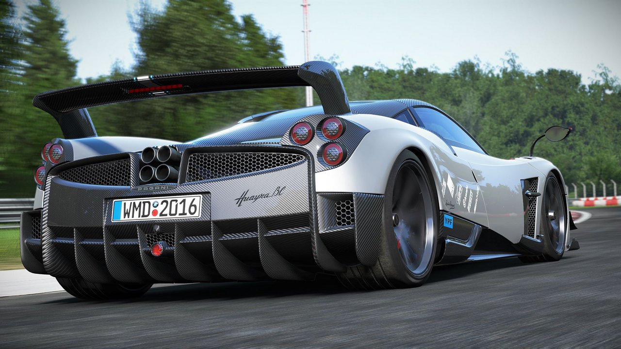 Project CARS: l'edizione Game of the Year si lancia in video